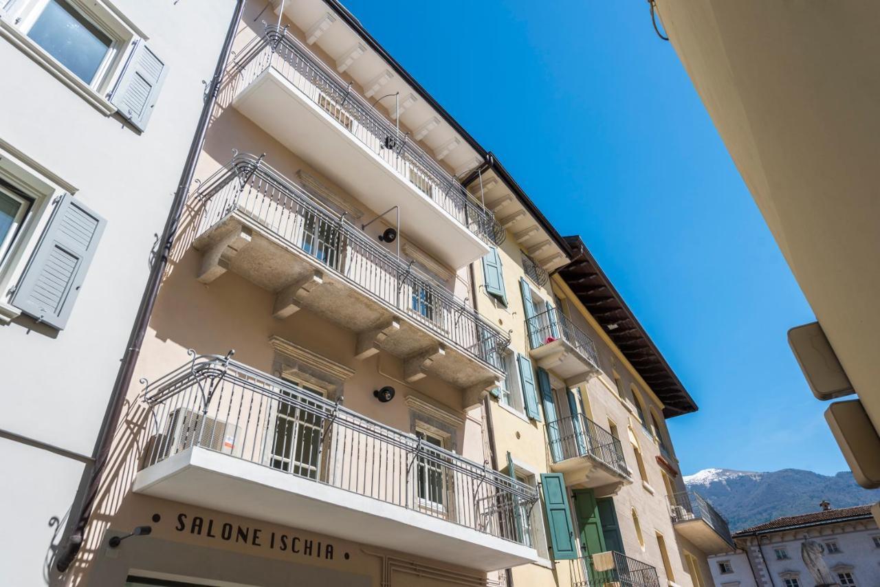 Casa Tonetta Luxury Apartments Arco Exterior photo